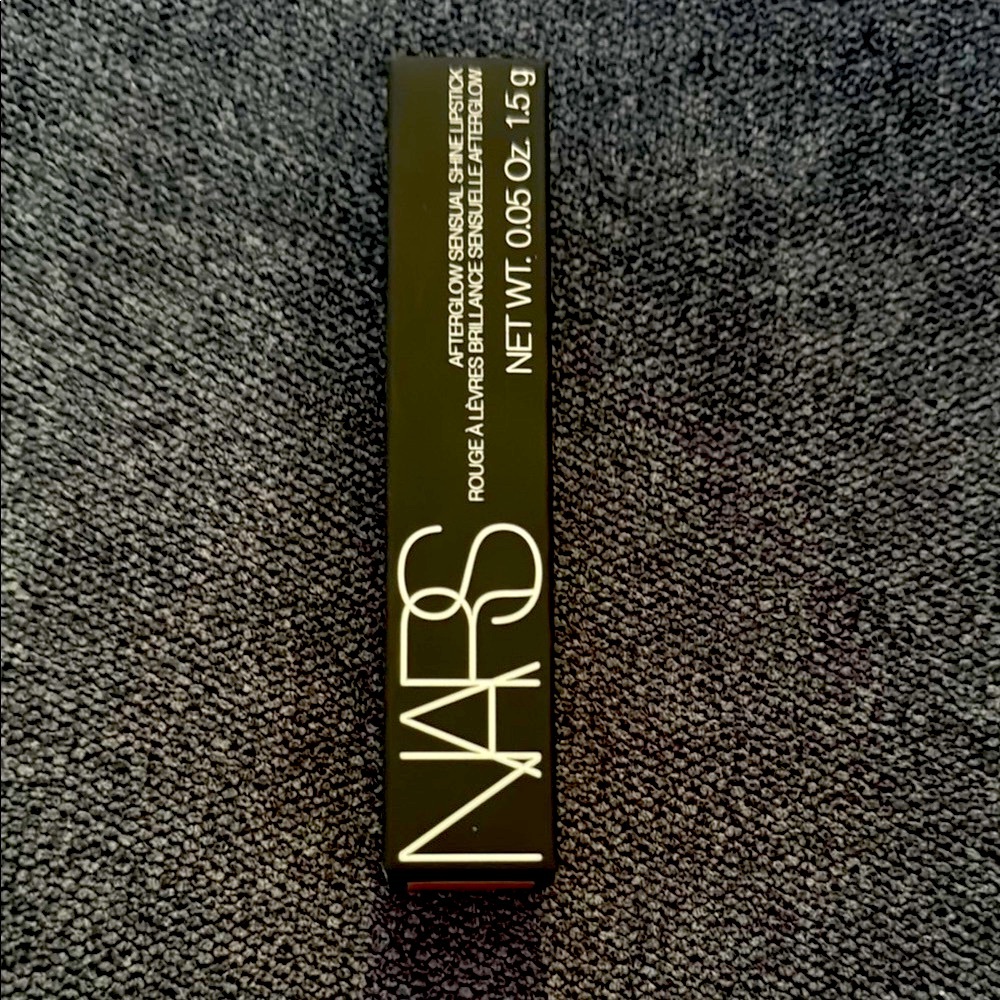 NARS Afterglow Sensual Shine Lipstick - Voyeur #201
